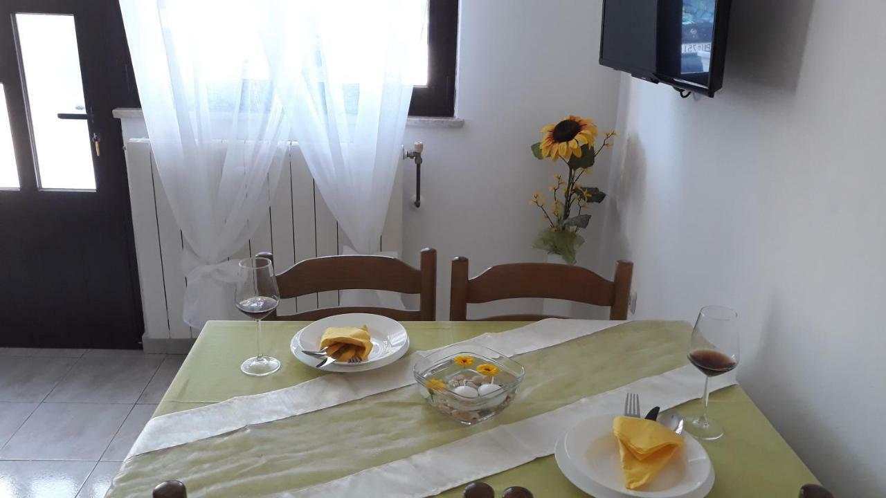 Apartamento Apartman Katuri Labin  Exterior foto